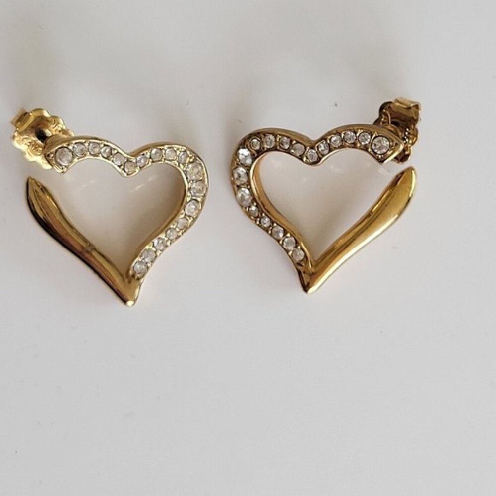 Avon | Rhinestone Heart Earrings in Keepsake Box